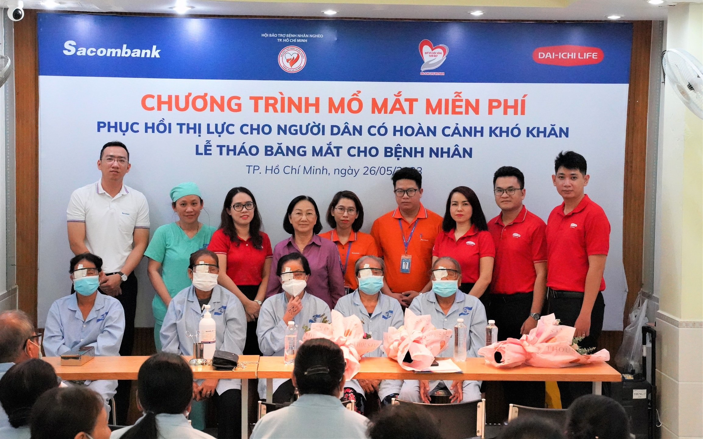 Dai-ichi Life Việt Nam và Sacombank triển khai chương trình Mổ mắt miễn phí cho người dân có hoàn cảnh khó khăn tỉnh Tây Ninh...